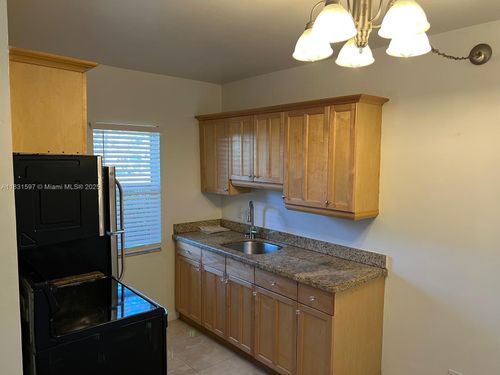 apt-103-2301 Ne 6th Ave, Wilton Manors, FL, 33305-1100 | Card Image