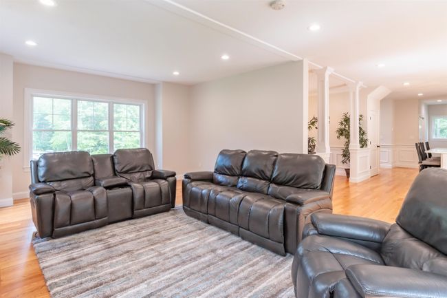9 Bonanno Rd, House other with 4 bedrooms, 3 bathrooms and null parking in Salem NH | Image 13