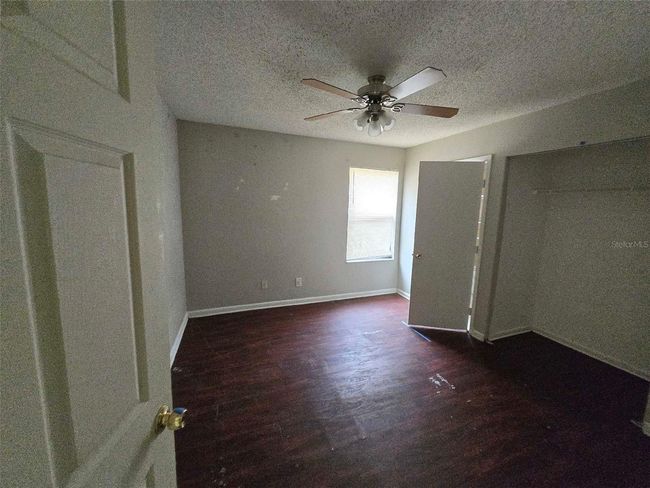 3112 Gordon Ct, House other with 3 bedrooms, 2 bathrooms and null parking in Tampa FL | Image 4