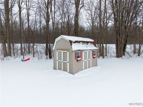 10679 Pavilion Center Rd, Pavilion, NY, 14525-9704 | Card Image