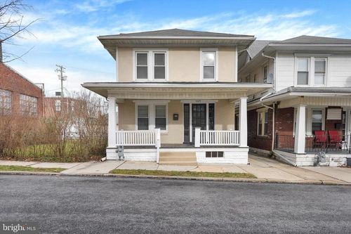 1029 W Locust St, YORK, PA, 17404-3511 | Card Image