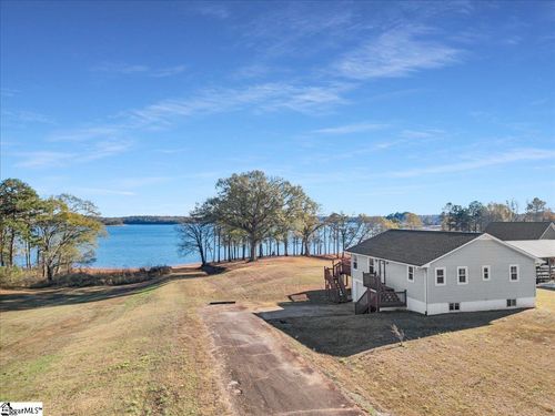 101 Windy Pt S, Townville, SC, 29689-3942 | Card Image
