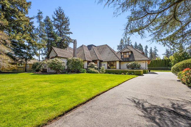 13822 24 Avenue, House other with 5 bedrooms, 4 bathrooms and 7 parking in Surrey BC | Image 2