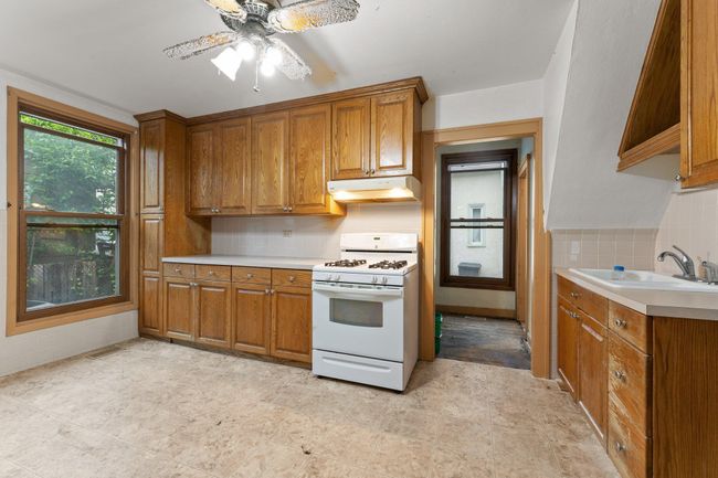 693 Bedford St, House other with 2 bedrooms, 1 bathrooms and null parking in Saint Paul MN | Image 19