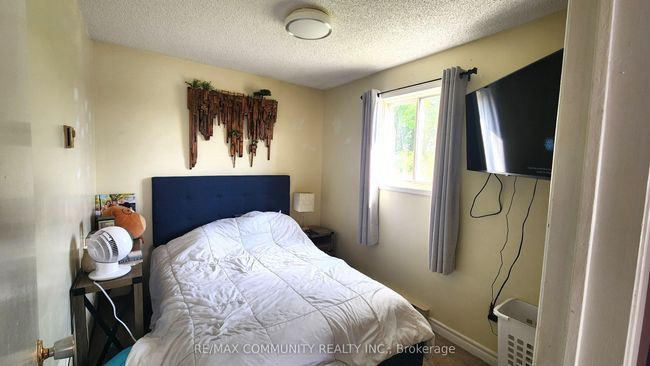 109 Lindsay St, Home with 3 bedrooms, 3 bathrooms and 8 parking in Fenelon Falls ON | Image 20