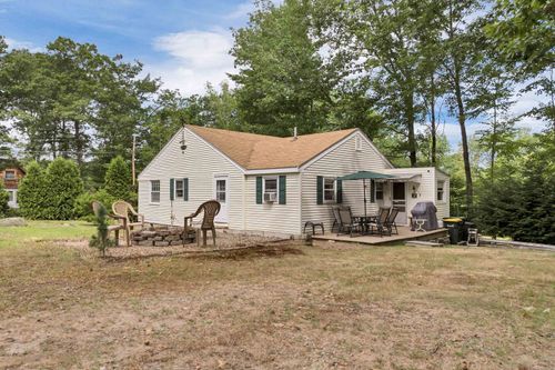 60 Colonial Rd, Laconia, NH, 03246-1915 | Card Image