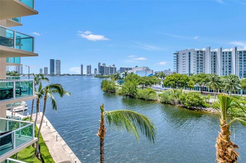 apt-416-3330 Ne 190th St, Aventura, FL, 33180-2754 | Card Image