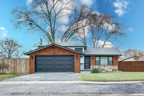 10324 S 81st Ave, Palos Hills, IL, 60465-1814 | Card Image