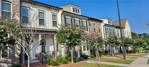 3249 Herald Dr, Scottdale, GA, 30079-5600 | Card Image