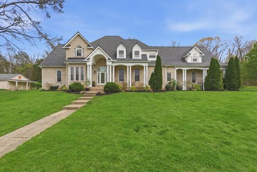 254 Quad Oak Dr, Mount Juliet, TN, 37122-6129 | Card Image