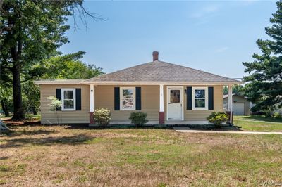 517 Robertson's Siding Road, House other with 3 bedrooms, 1 bathrooms and null parking in Crewe VA | Image 1