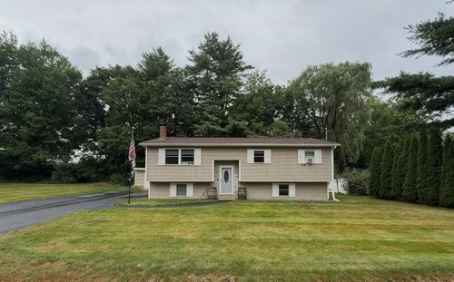 15 Andrea St, Lisbon, ME, 04250-6628 | Card Image