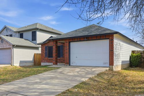 6838 Saharastone Dr, Converse, TX, 78109-3472 | Card Image