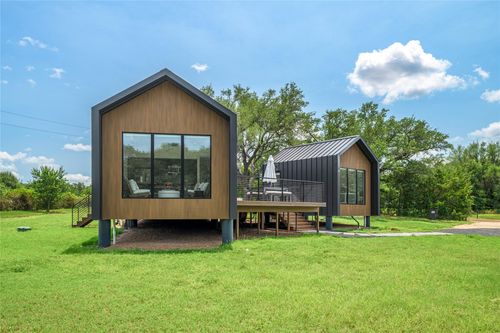 8390 Schuster Rd, Ledbetter, TX, 78946-5108 | Card Image