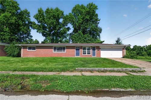 9503 Yorktown Drive, St Louis, MO, 63137 | Card Image