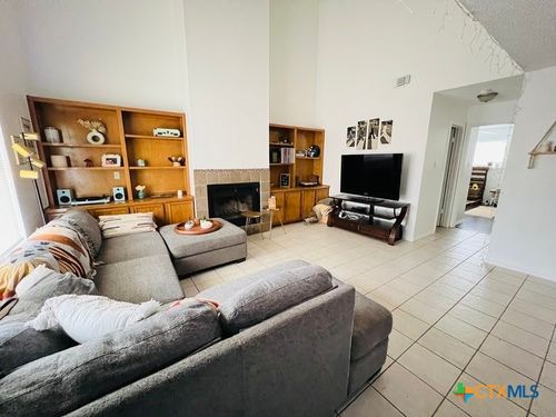 a-1301 Conway Dr, San Marcos, TX, 78666-8074 | Card Image