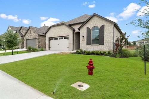 22600 Fountaingrass Ln, Lago Vista, TX, 78645-2098 | Card Image