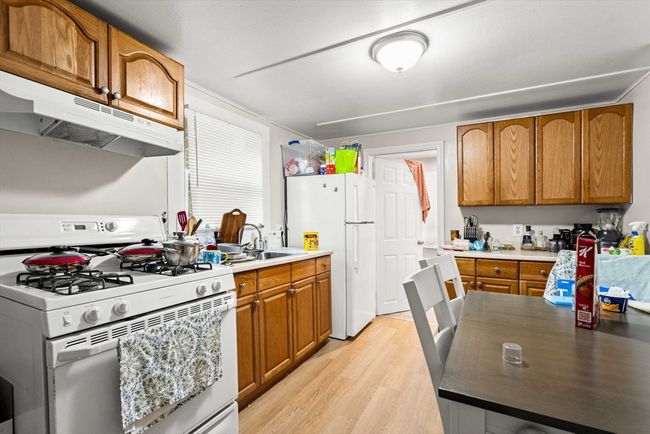 50 - 48 Portland St, Home with 6 bedrooms, 6 bathrooms and 4 parking in Haverhill MA | Image 15
