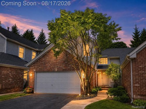 1168 Fairways Blvd, Troy, MI, 48085-6114 | Card Image