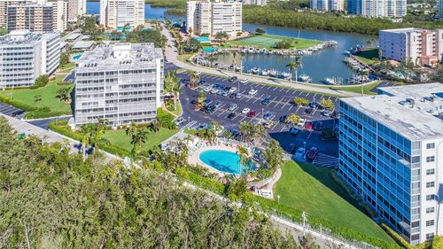 610-3 Bluebill Ave, NAPLES, FL, 34108-1727 | Card Image