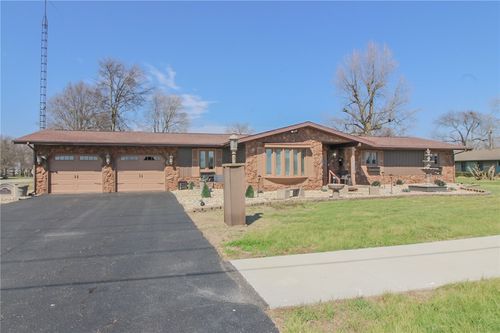 1 Western Avenue Heights, Mattoon, IL, 61938 | Card Image