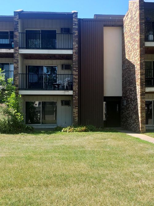 apt-302-12970 Nicollet Ave, Burnsville, MN, 55337-3562 | Card Image