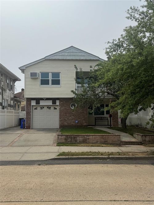 270 W Hudson St, Long Beach, NY, 11561-1927 | Card Image