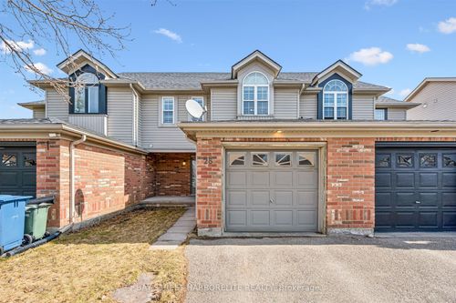 28 Eugene Drive, Guelph, ON, N1L1P6 | Card Image