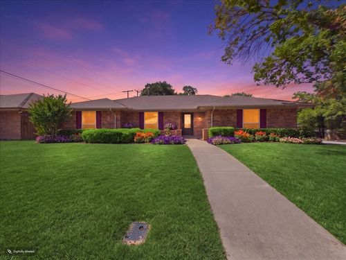 4900 Ridgeline Dr, Arlington, TX, 76017-1115 | Card Image