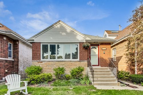 5836 Capulina Avenue, Morton Grove, IL, 60053 | Card Image