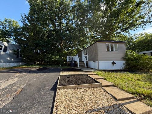 66 Roberts Road, Toms River, NJ, 08755 | Card Image