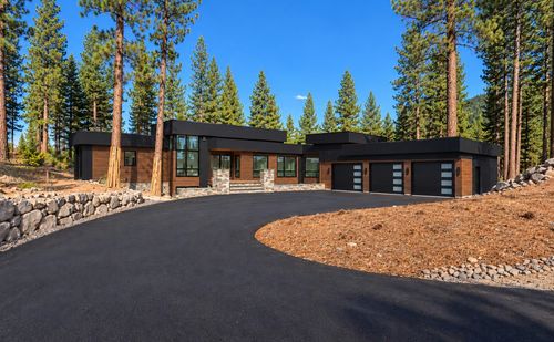 7103 Villandry Cir, Truckee, CA, 96161-4336 | Card Image