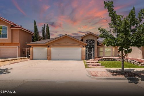 14105 Highweed Dr, Horizon City, TX, 79928-5577 | Card Image