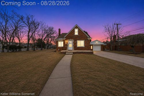 23250 Firwood Ave, Eastpointe, MI, 48021-3530 | Card Image