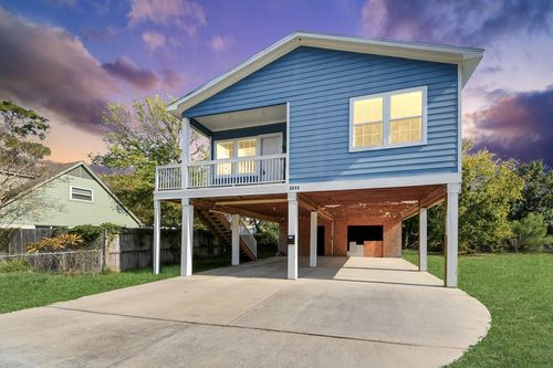 3011 Layne St, La Porte, TX, 77571-7053 | Card Image