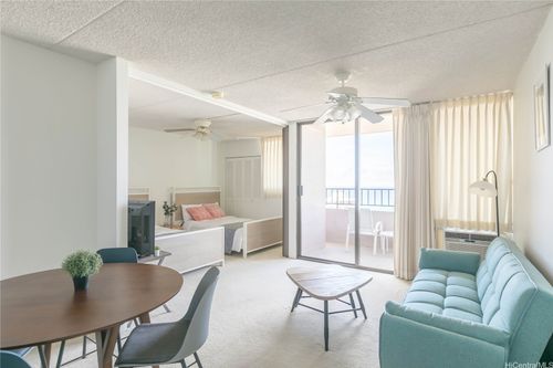 2809-2240 Kuhio Ave, Honolulu, HI, 96815-2817 | Card Image