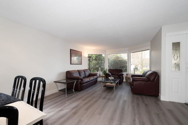 1836 Yukon Avenue, House other with 3 bedrooms, 2 bathrooms and 2 parking in Port Coquitlam BC | Image 5
