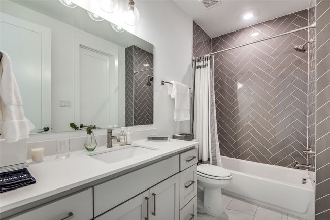 3962 Redding Row, Townhouse with 3 bedrooms, 3 bathrooms and null parking in Dallas TX | Image 11