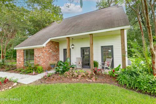 308 Burdin Rd, Lafayette, LA, 70508-7333 | Card Image