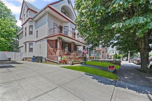 1026 E 2nd St, Brooklyn, NY, 11230-3342 | Card Image
