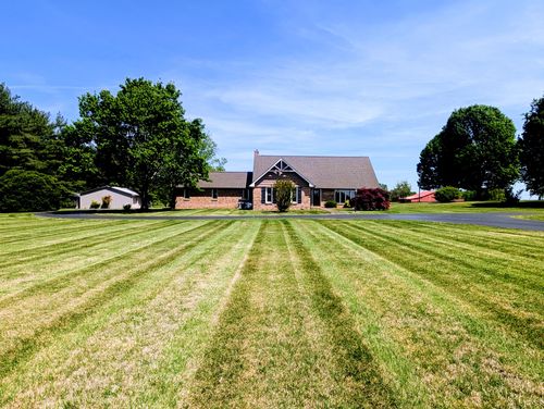 1080 Bybee Branch Rd, McMinnville, TN, 37110-6564 | Card Image