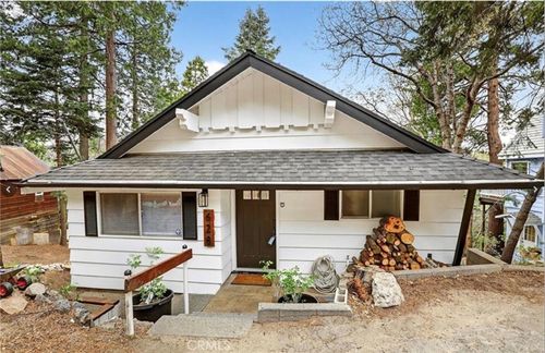 628 Rose, Twin Peaks, CA, 92391 | Card Image