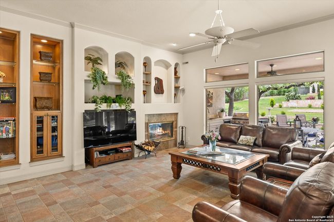 8608 Willow Wind Dr, House other with 4 bedrooms, 5 bathrooms and null parking in Fair Oaks Ranch TX | Image 11