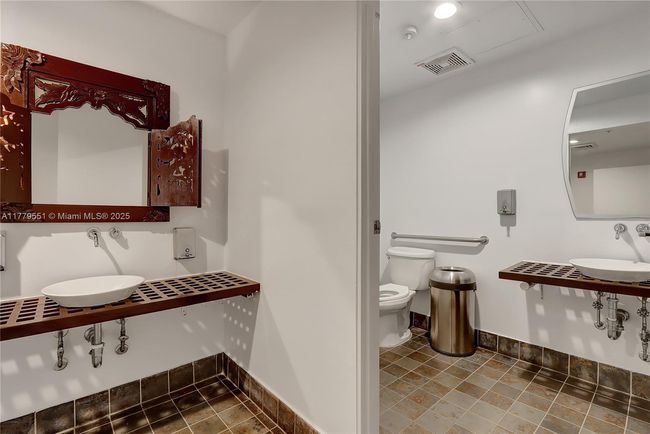 APT-610 - 10 Sw South River Dr, Condo with 2 bedrooms, 2 bathrooms and null parking in Miami FL | Image 8