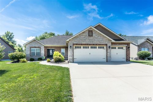 138 Smola Woods Ct, Glen Carbon, IL, 62034-1547 | Card Image