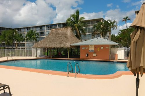 210-4650 Washington Street, Hollywood, FL, 33021 | Card Image