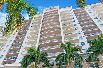 723 - 3020 Ne 32 Ave, Condo with 1 bedrooms, 1 bathrooms and null parking in Fort Lauderdale FL | Image 3