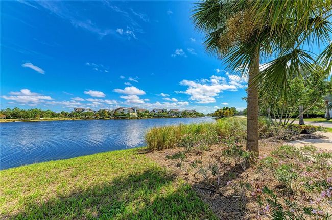 UNIT-201 - 241 Sapphire Lake Dr, Condo with 3 bedrooms, 3 bathrooms and null parking in Bradenton FL | Image 98