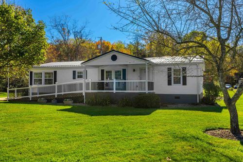 16 Ball Diamond Trl, VESUVIUS, VA, 24483-2901 | Card Image