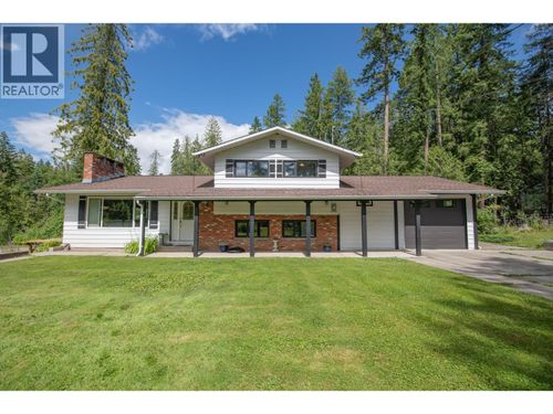 40 Rosoman Rd, Enderby, BC, V4Y4K4 | Card Image